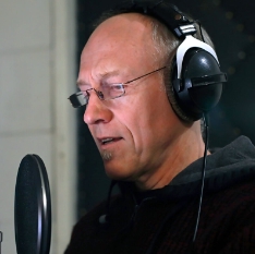 Лучшие чтецы аудиокниг: голоса, которые стоит услышать