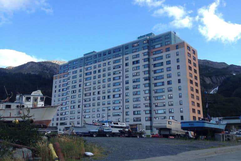 Живут же люди: 10 самых необычных городов мира. Фото №8